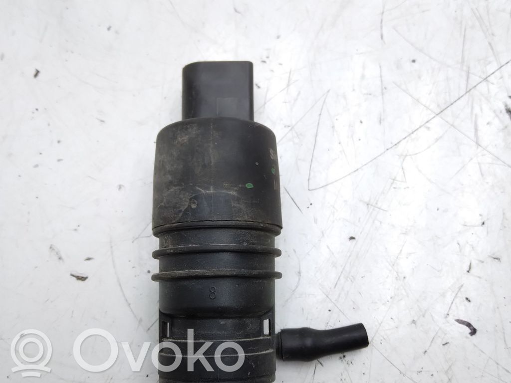 Honda Civic Windscreen/windshield washer pump 