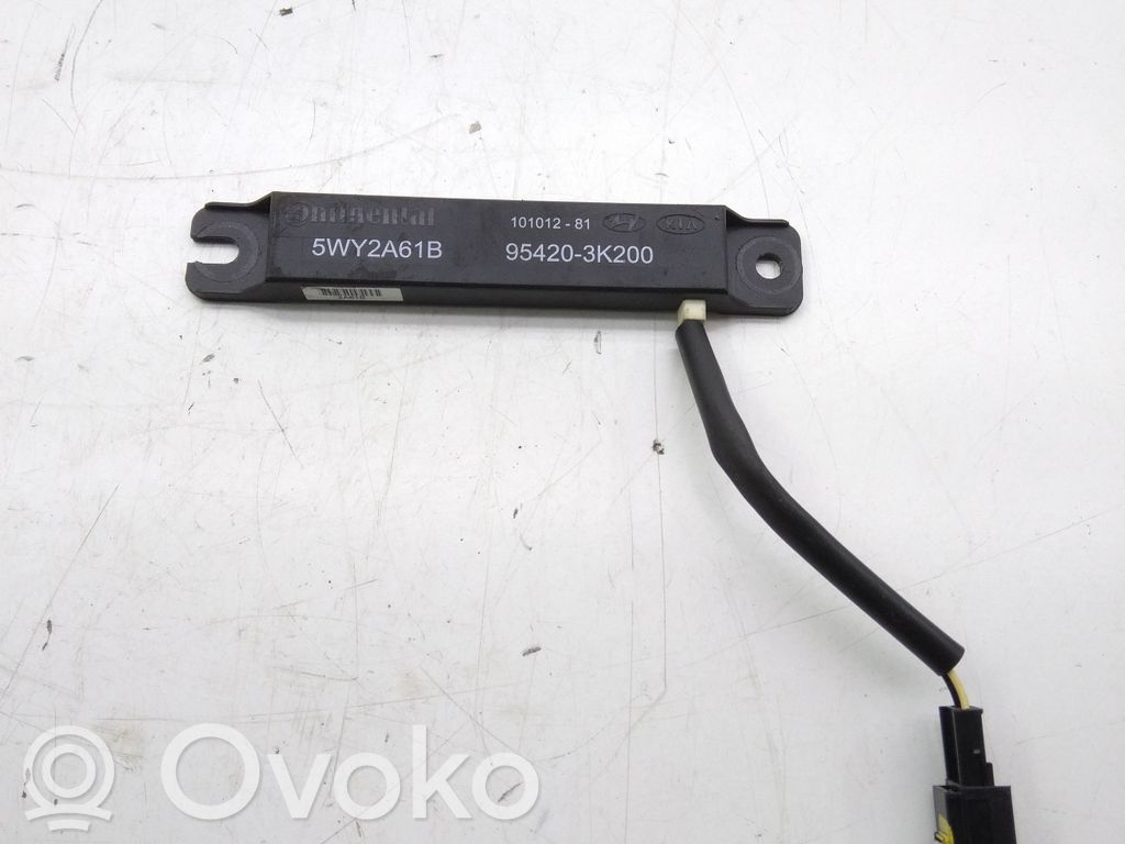 KIA Optima Antenos stiprintuvas 