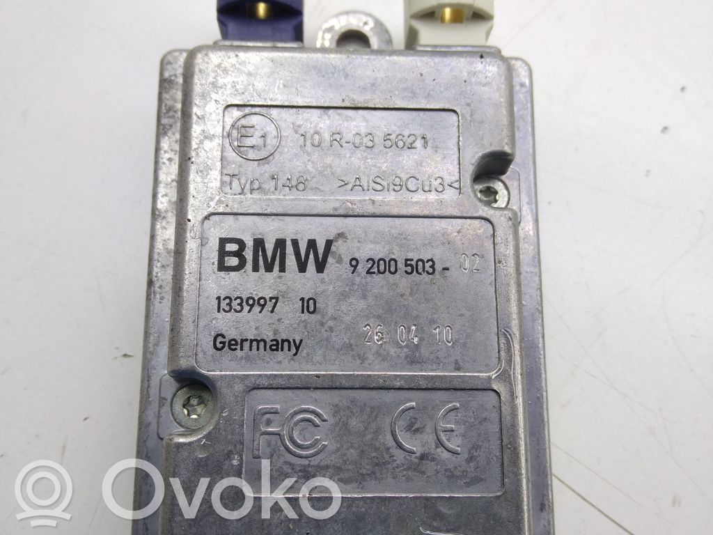 BMW 5 F10 F11 Aerial antenna amplifier 