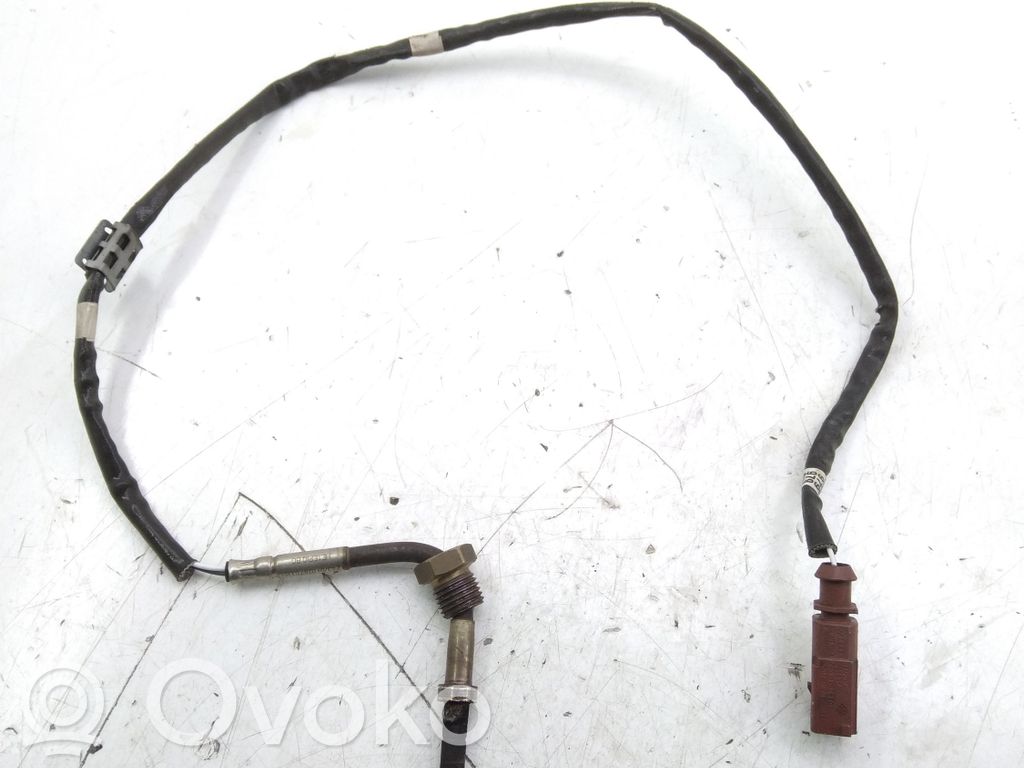 Volkswagen PASSAT CC Exhaust gas temperature sensor 