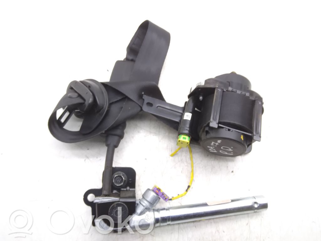 Cinturón delantero   88820D4200