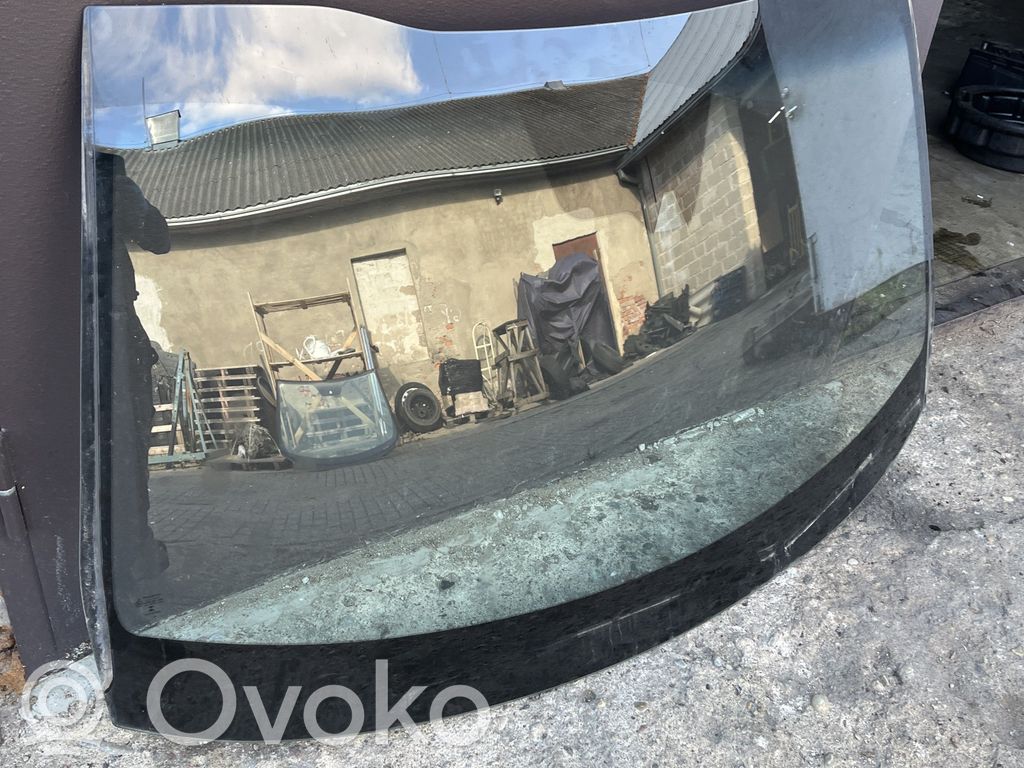 KIA Optima Front windscreen/windshield window 