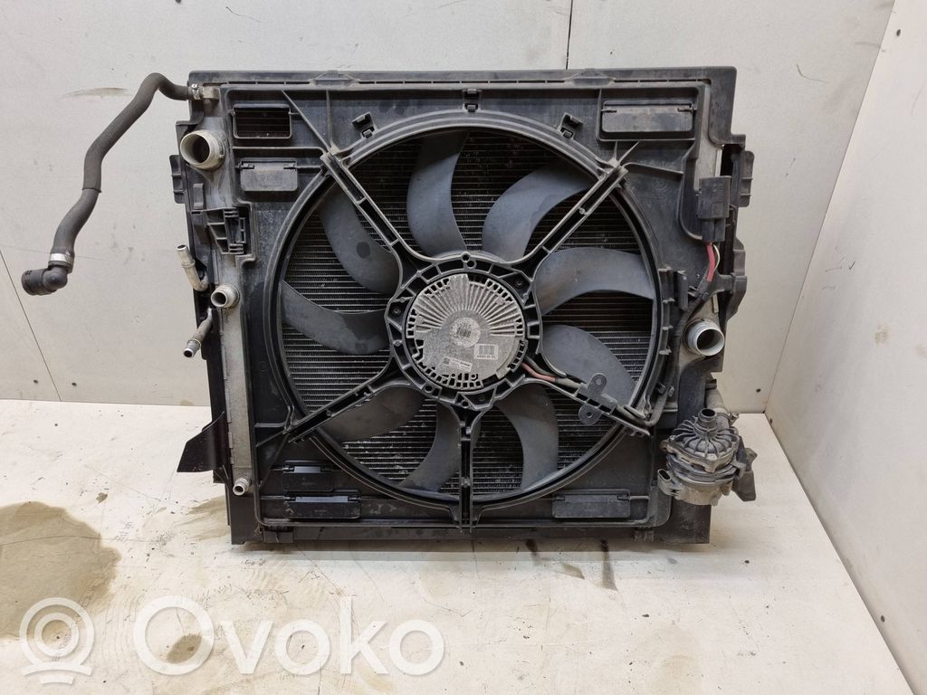 BMW X6 E71 Radiatoru panelis 