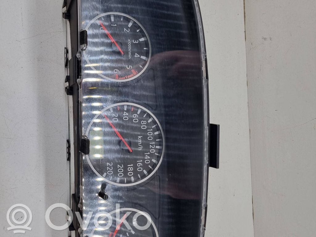 Nissan X-Trail T30 Speedometer (instrument cluster) 