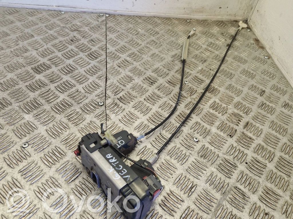 Opel Vectra C Cerradura de puerta trasera 