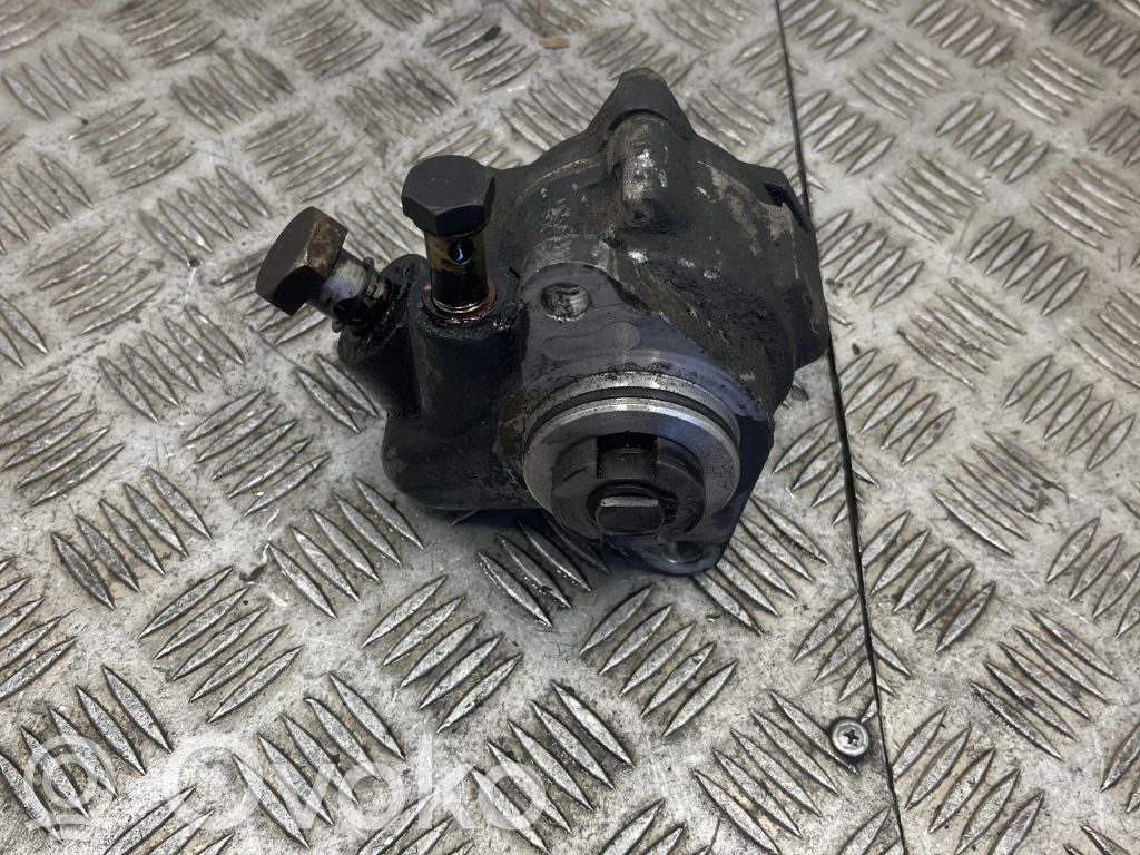 Iveco Daily 3rd gen Power steering pump 