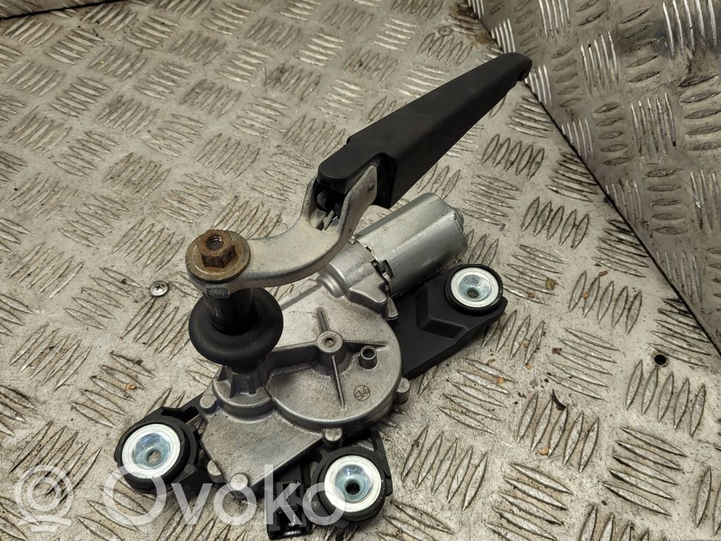 Volvo V50 Silniczek wycieraczki szyby tylnej 
