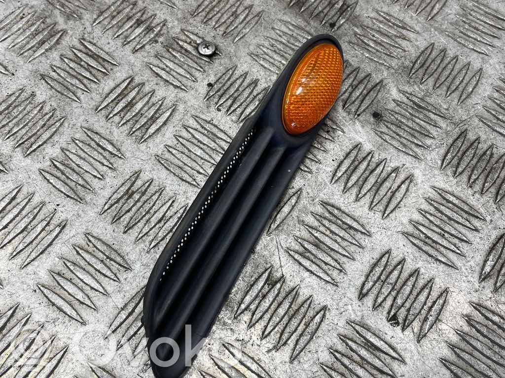 Seitenblinker   1503560