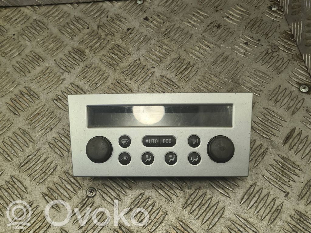 Opel Meriva A Climate control unit 