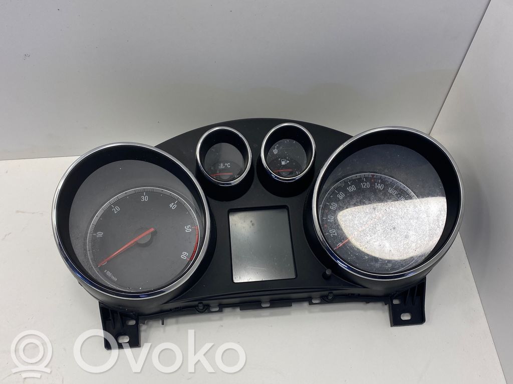Opel Insignia A Speedometer (instrument cluster) 