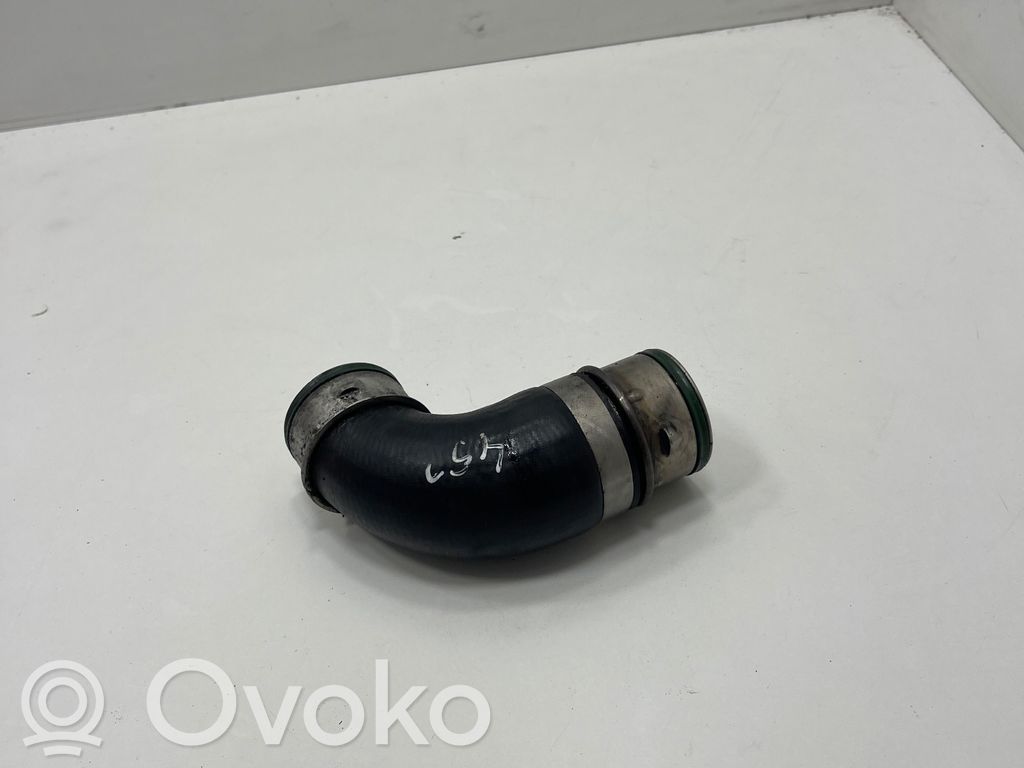 Volkswagen Golf V Intercooler hose/pipe 