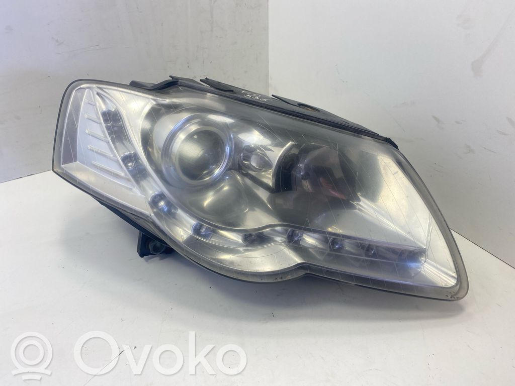 Lampa przednia   44111A7R,D4111038