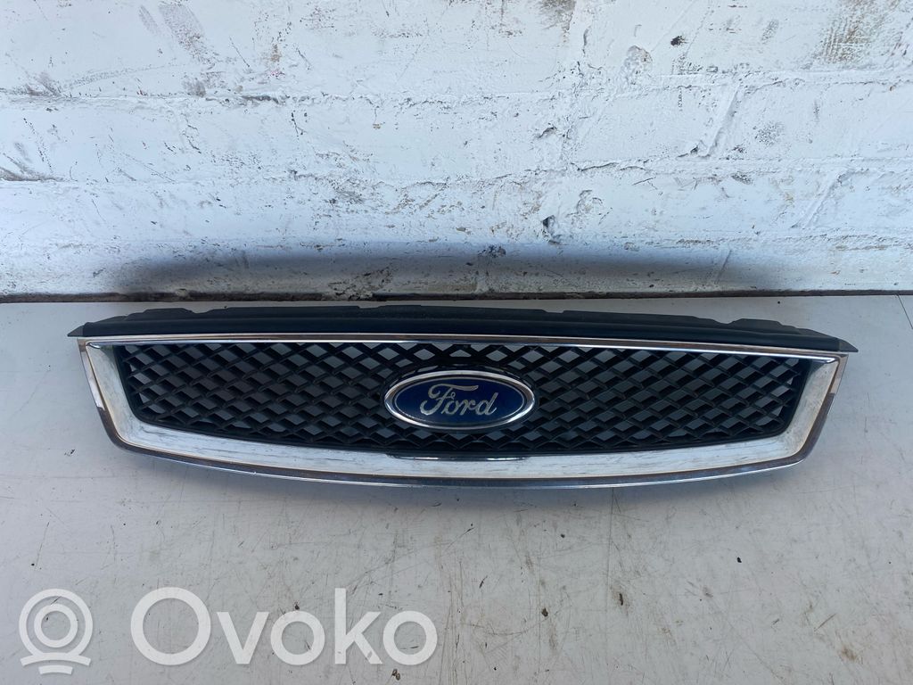 Ford Focus Front grill 