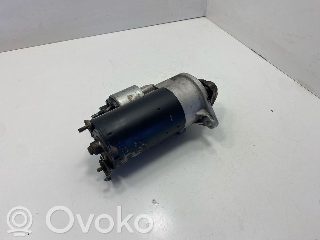 Opel Zafira A Motor de arranque 
