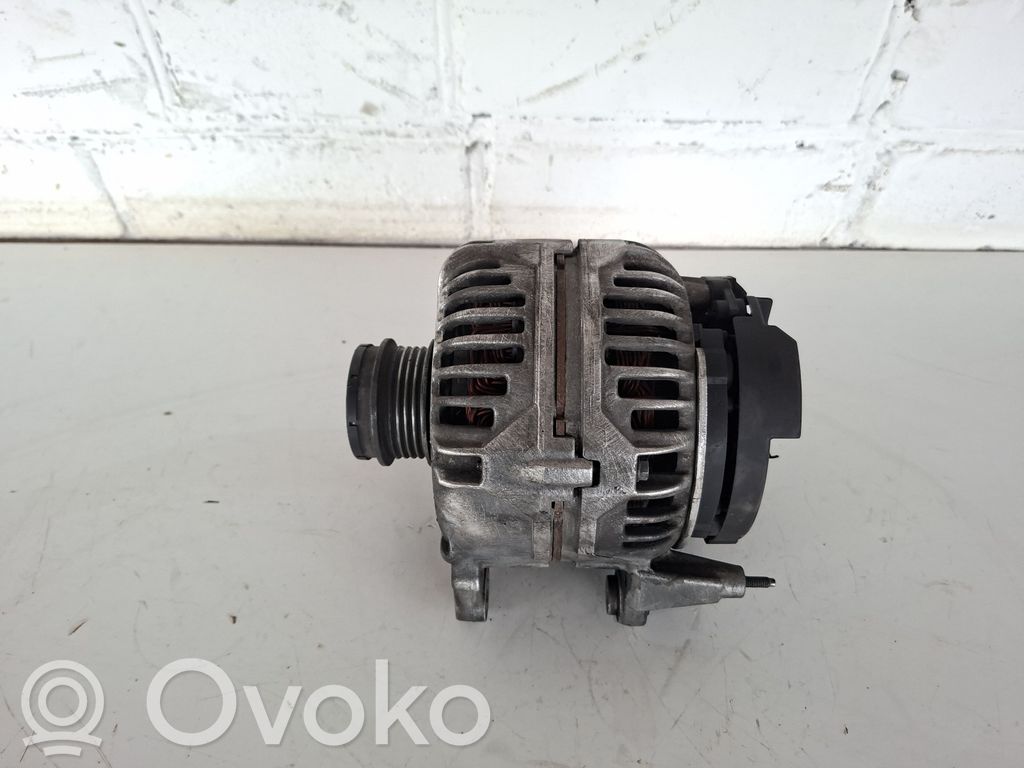 Audi A4 S4 B6 8E 8H Generatorius 
