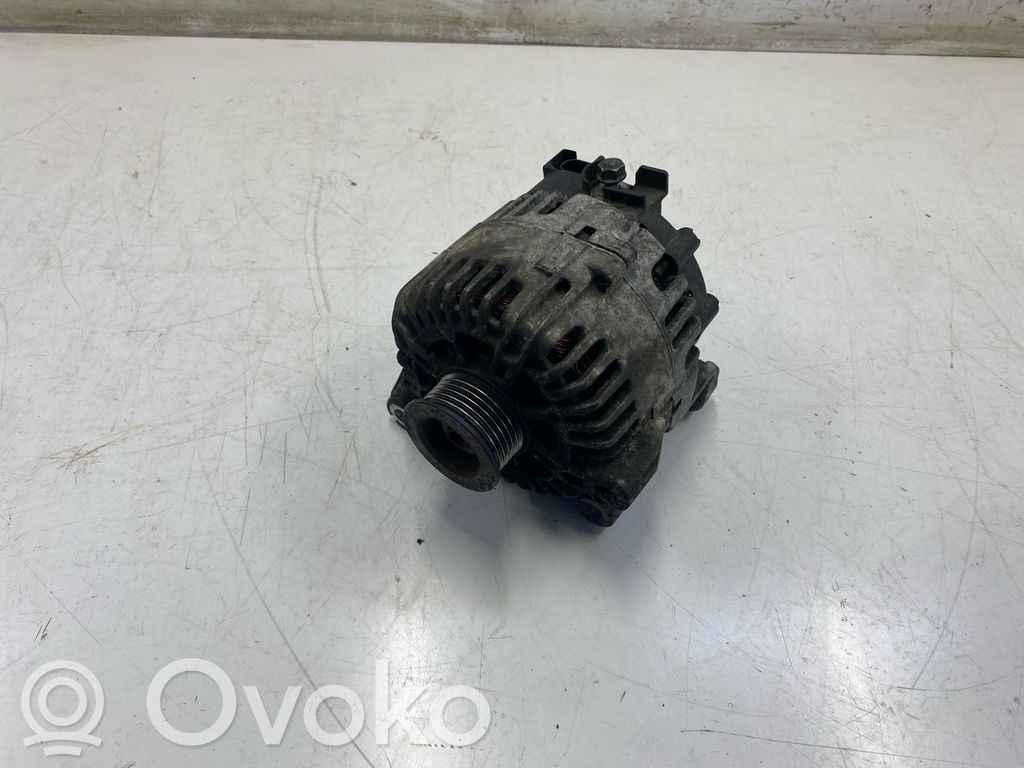 BMW 1 E81 E87 Alternator 