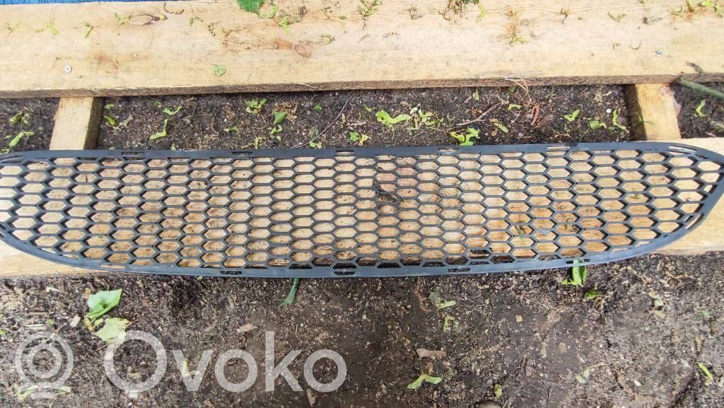 BMW 5 E60 E61 Maskownica / Grill / Atrapa górna chłodnicy 