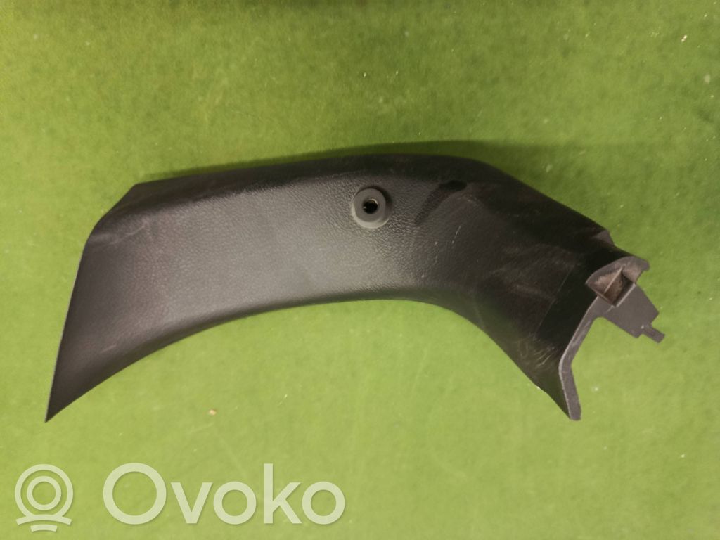 Toyota Auris E180 Tailgate/trunk side cover trim 