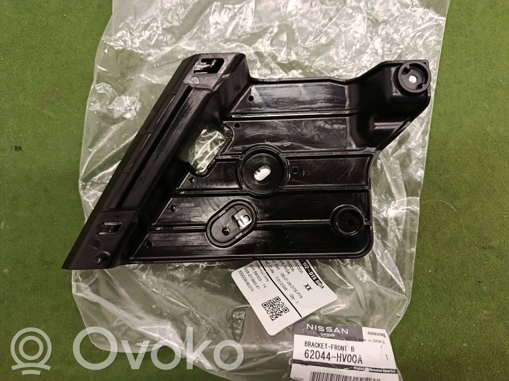 Nissan Qashqai Uchwyt / Mocowanie lampy przedniej 