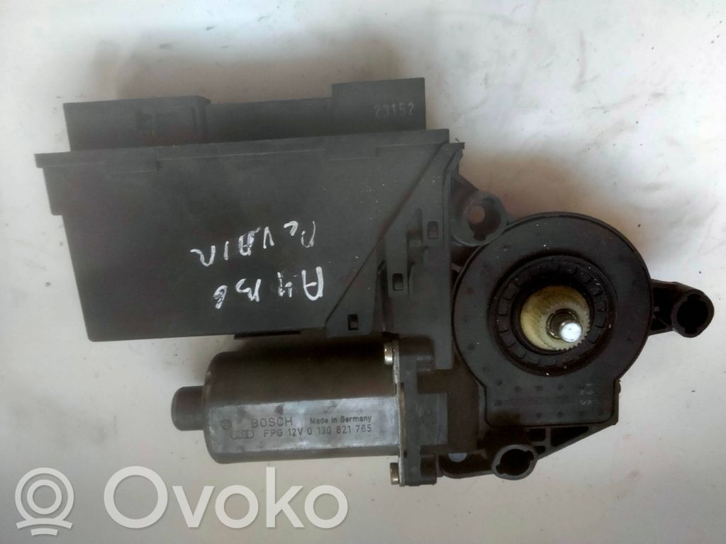 Audi A4 S4 B6 8E 8H Silnik regulatora szyby drzwi przednich 