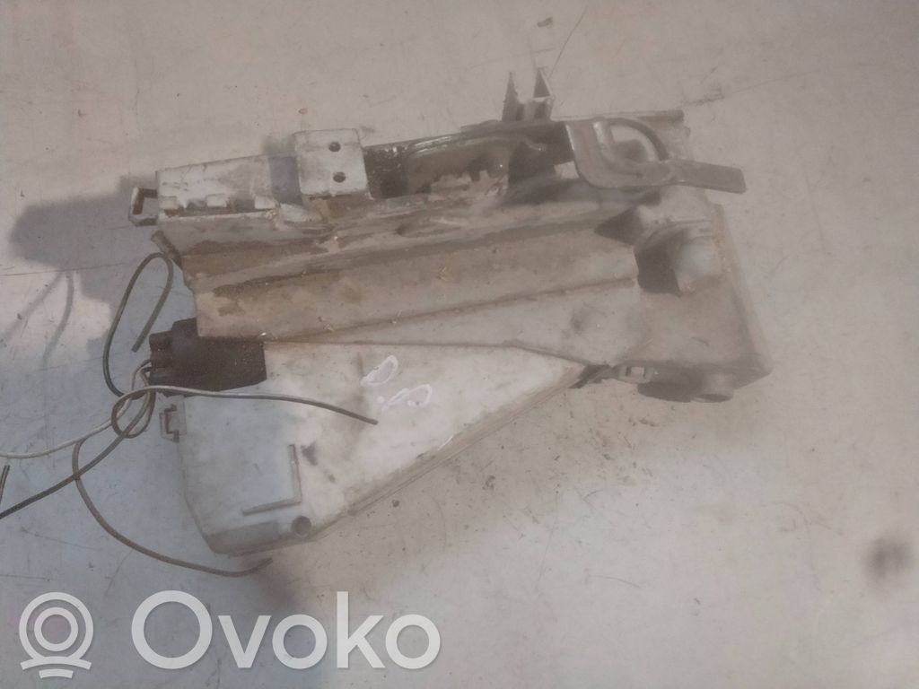 Volkswagen Sharan Front door lock 