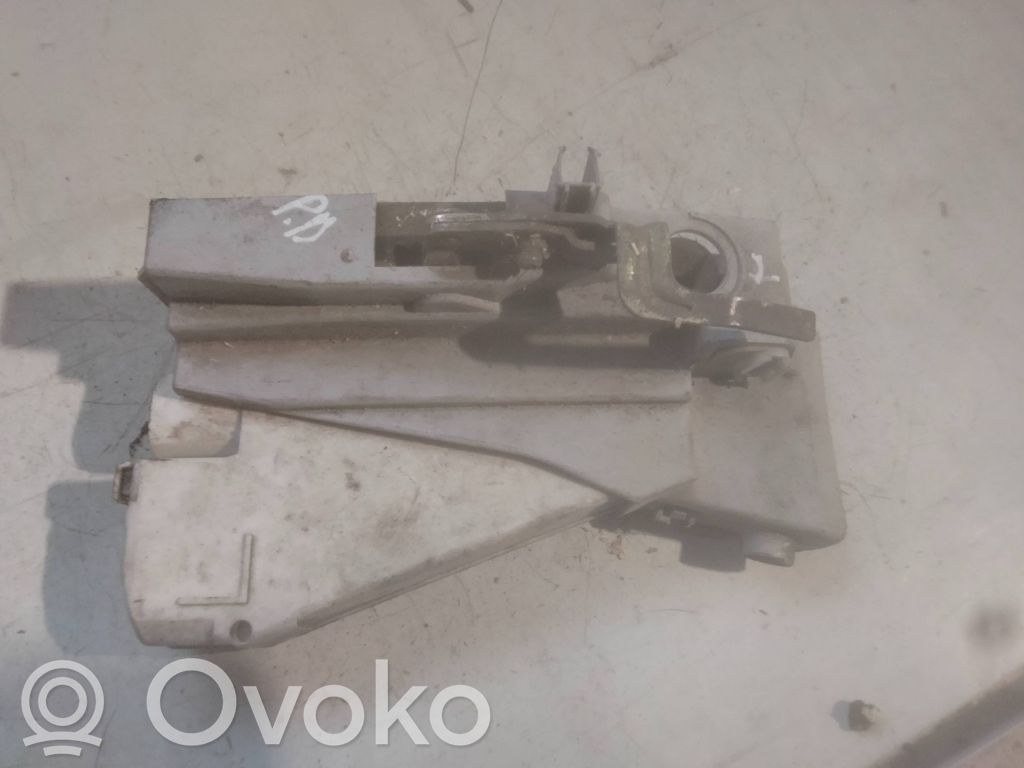 Volkswagen Sharan Front door lock 
