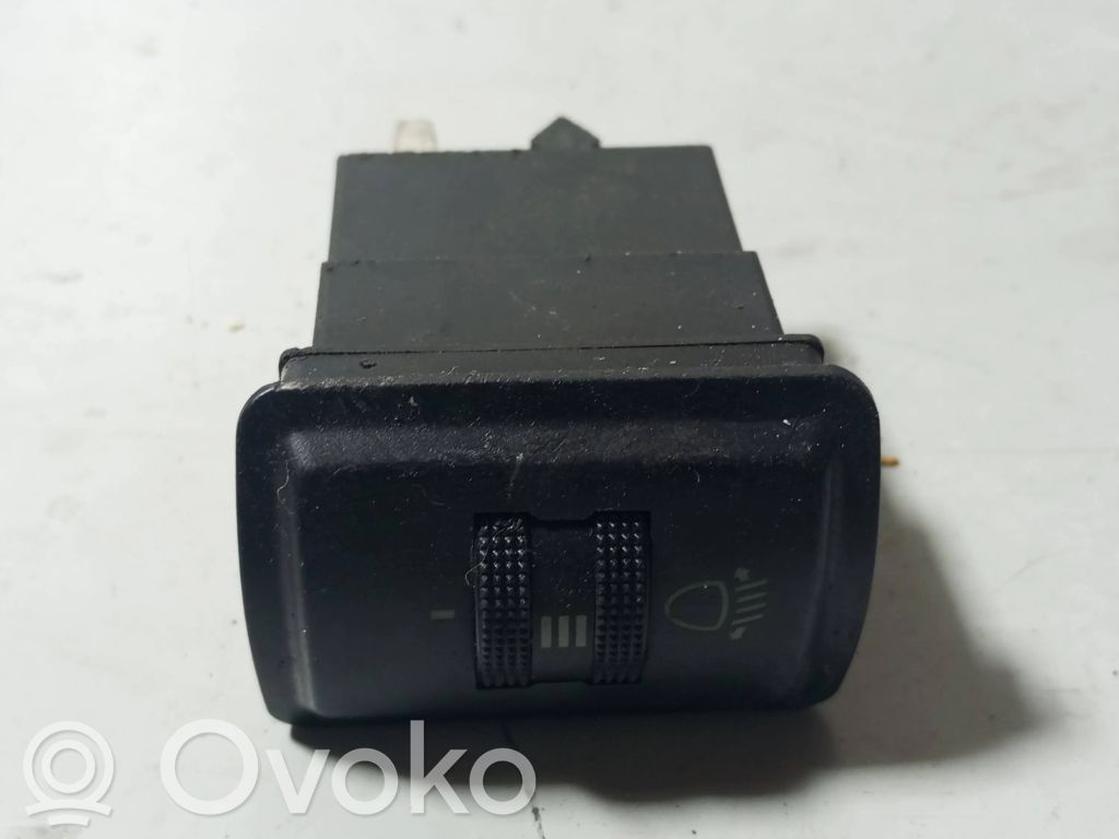Headlight level height control switch   8D0941301C,8D2941301A