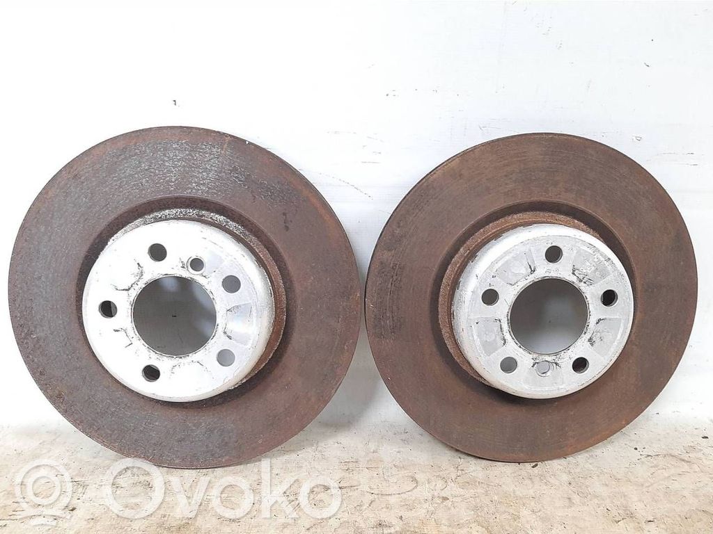 BMW 2 F22 F23 Aizmugurējais bremžu disks 