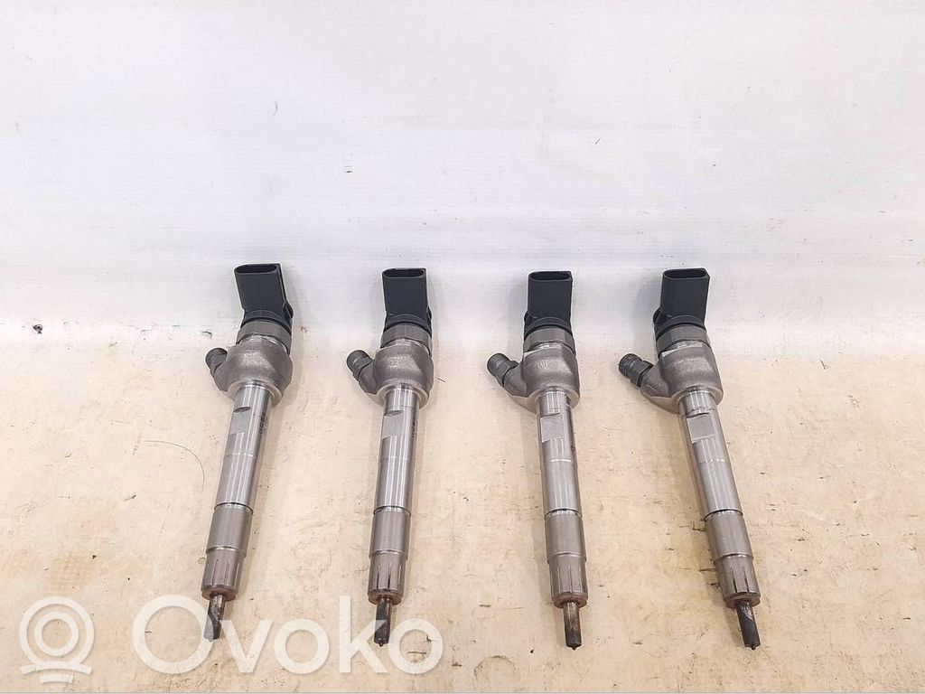 BMW 1 F70 Juego de inyectores de combustible 