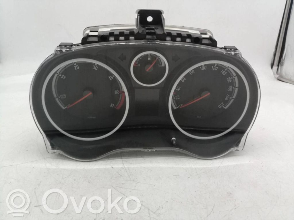 Opel Corsa D Nopeusmittari (mittaristo) 