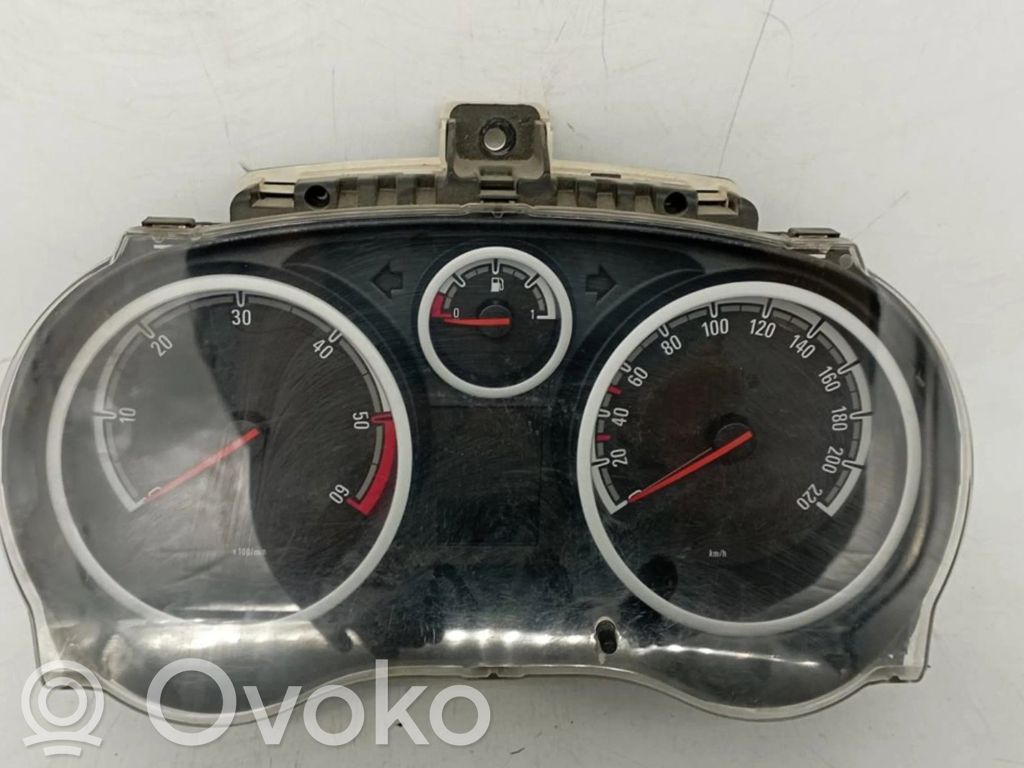 Opel Corsa D Vitezometru (grup de instrumente) 