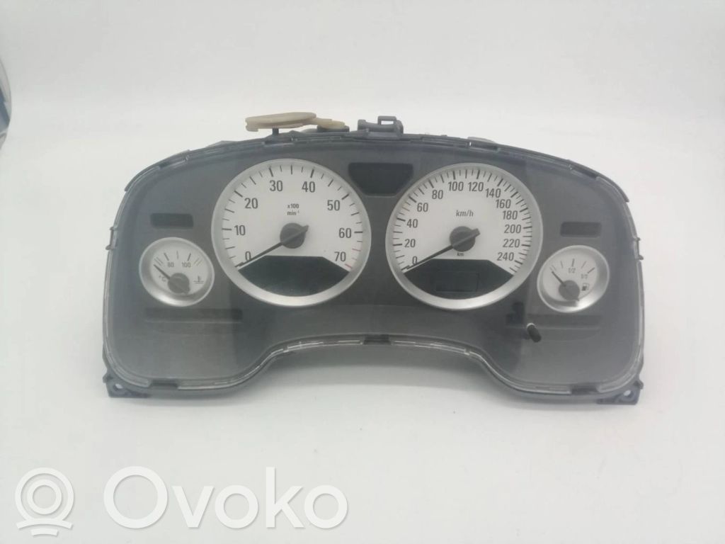 Opel Astra G Speedometer (instrument cluster) 