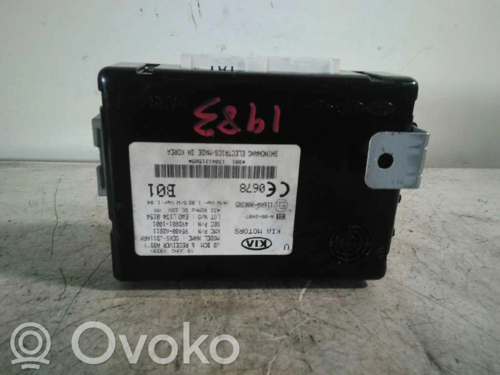Unidad de control/módulo del motor   116RA000385