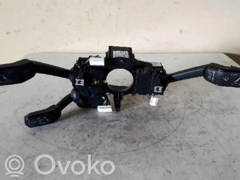 Interruptor de control multifunción   5Q0953507AN