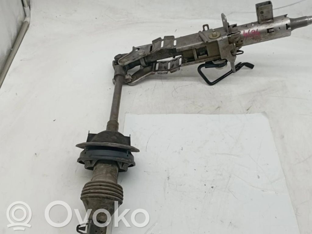 Ohjauspyörä   1811158300B