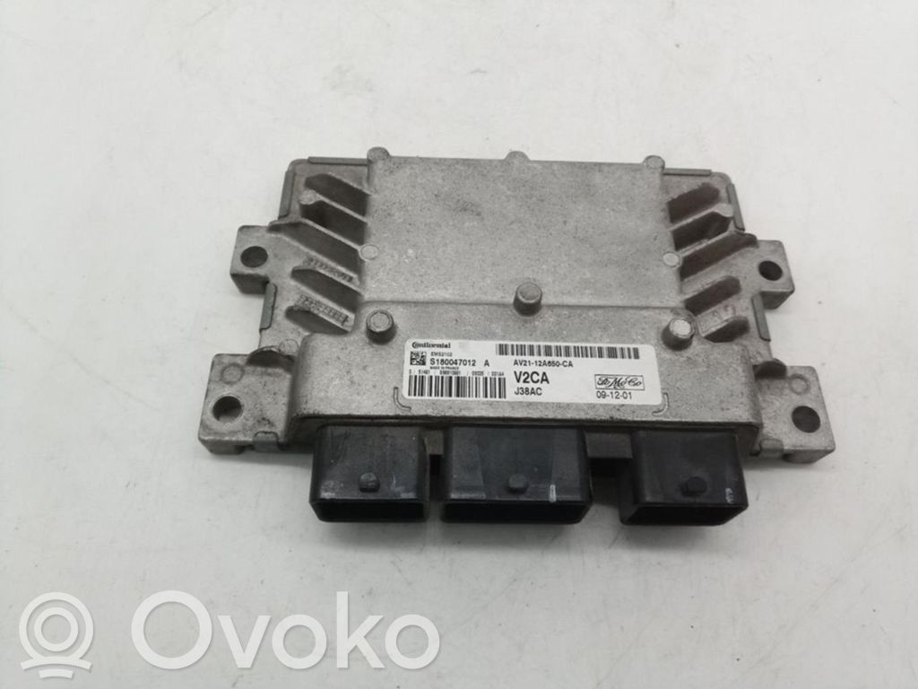 Unidad de control/módulo ECU del motor   AV2112A650CA