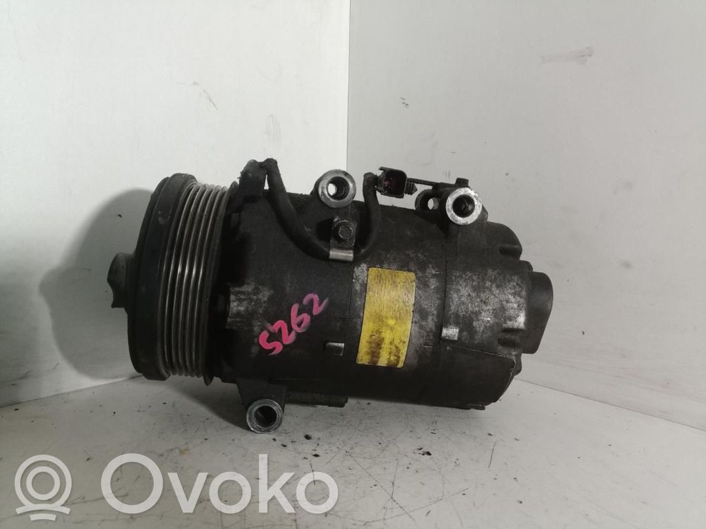 Ilmastointilaitteen kompressorin pumppu (A/C)