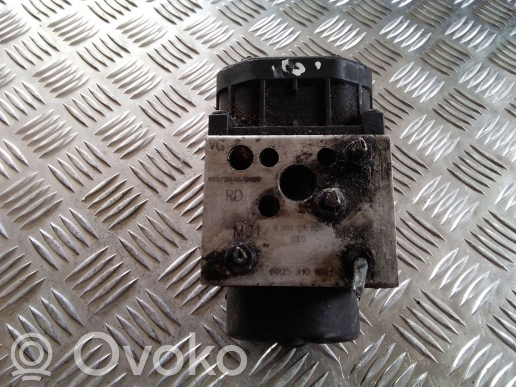 Renault Espace III ABS bloks 