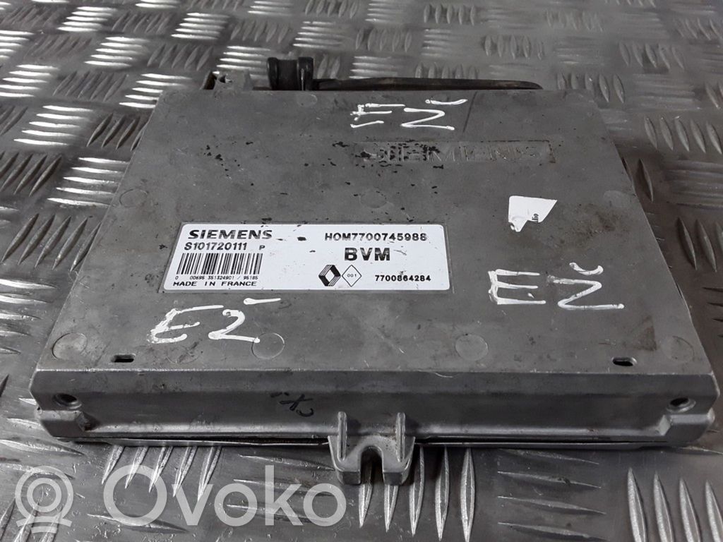 Renault Safrane Engine control unit/module 