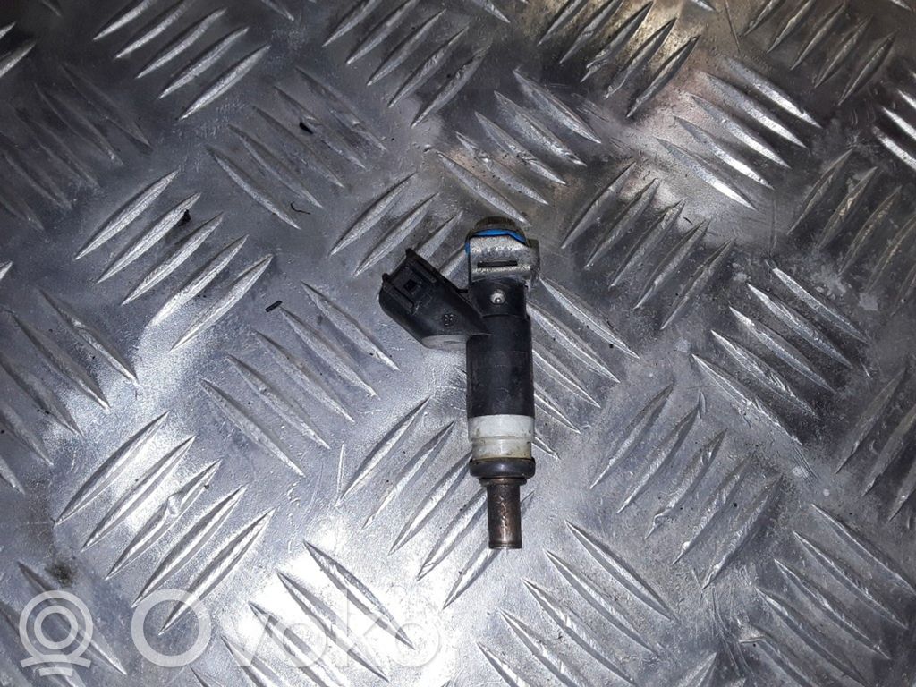 Inyector de combustible   04891577AB