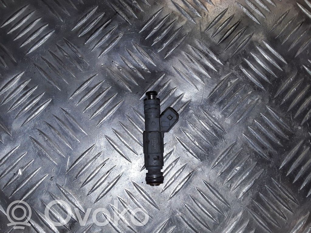 Inyector de combustible   1707843,0280155823