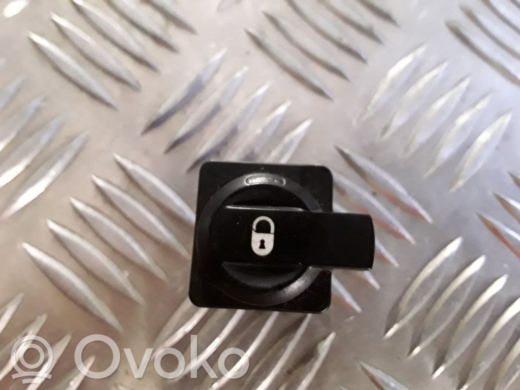 Central locking switch button   96476626XT