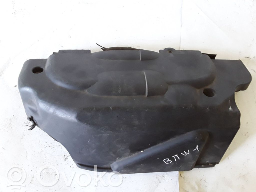 BMW 1 E81 E87 Engine cover (trim) 
