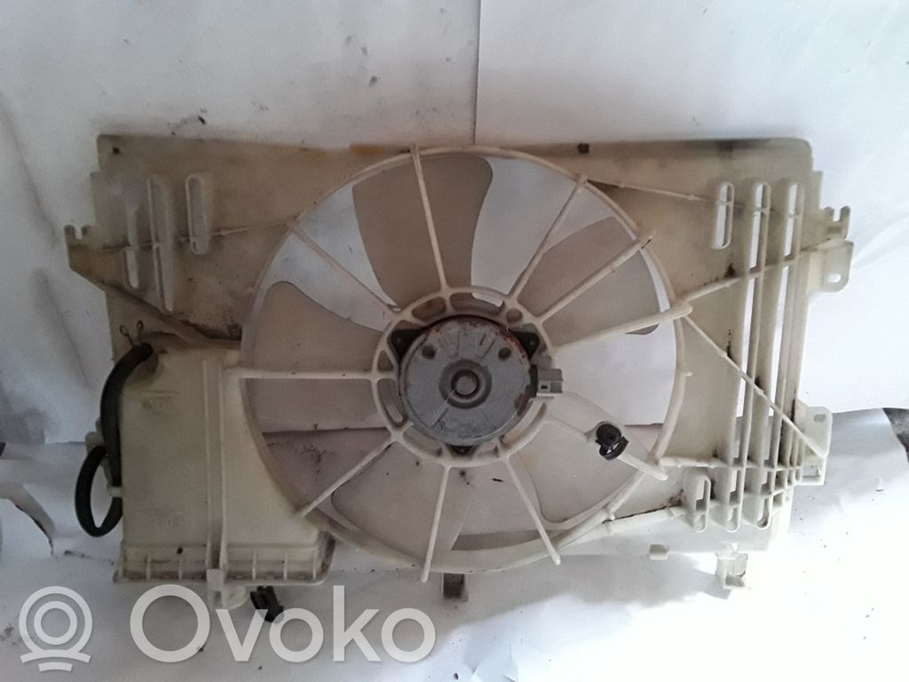 Toyota Corolla Verso E121 Elektrolüfter 