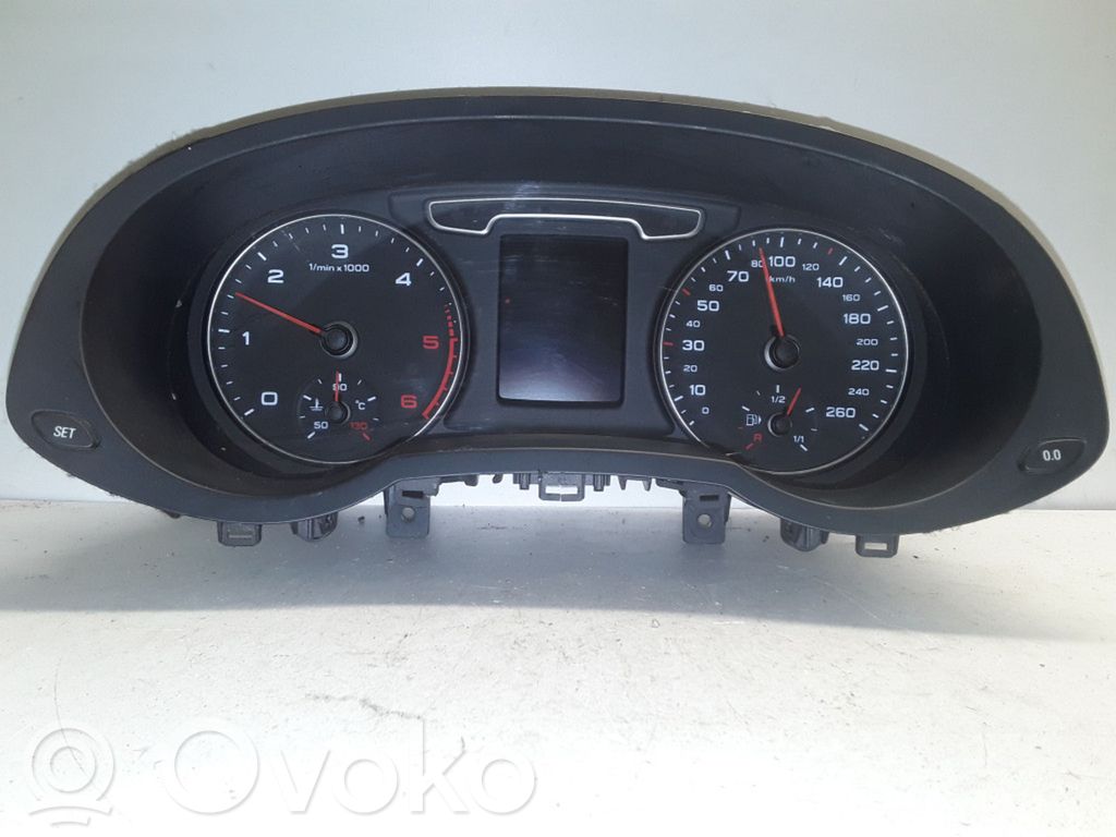 Audi Q3 8U Tachimetro (quadro strumenti) 