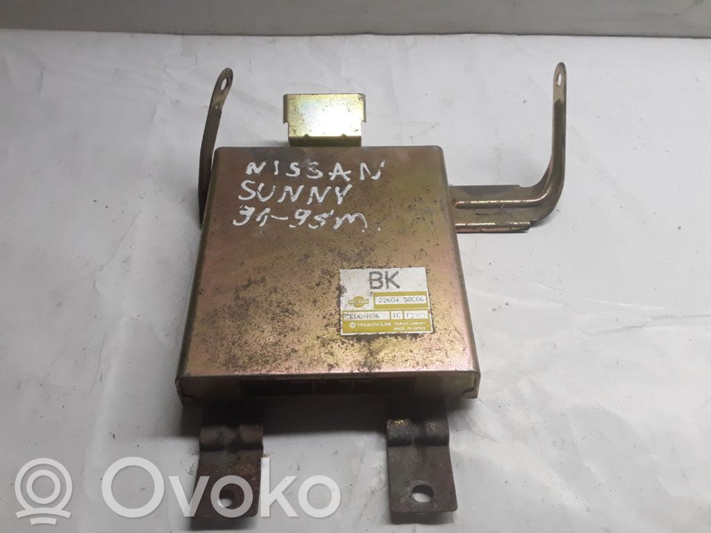 Nissan Sunny Engine control unit/module 