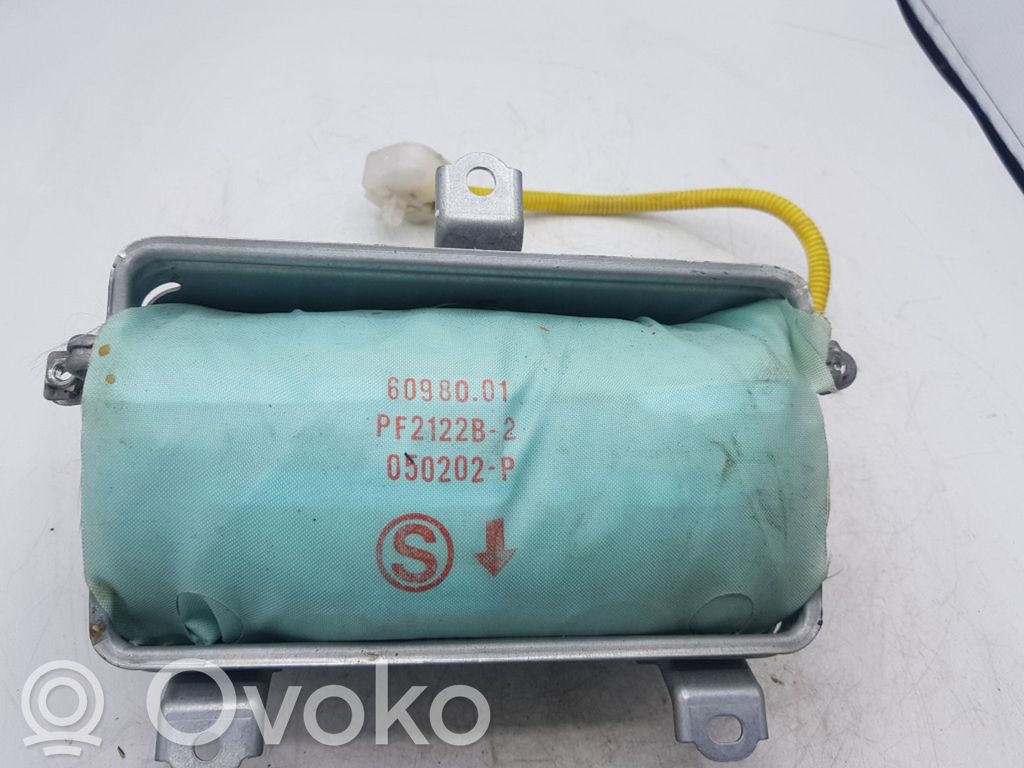 Toyota Corolla E120 E130 Pasažiera drošības spilvens 