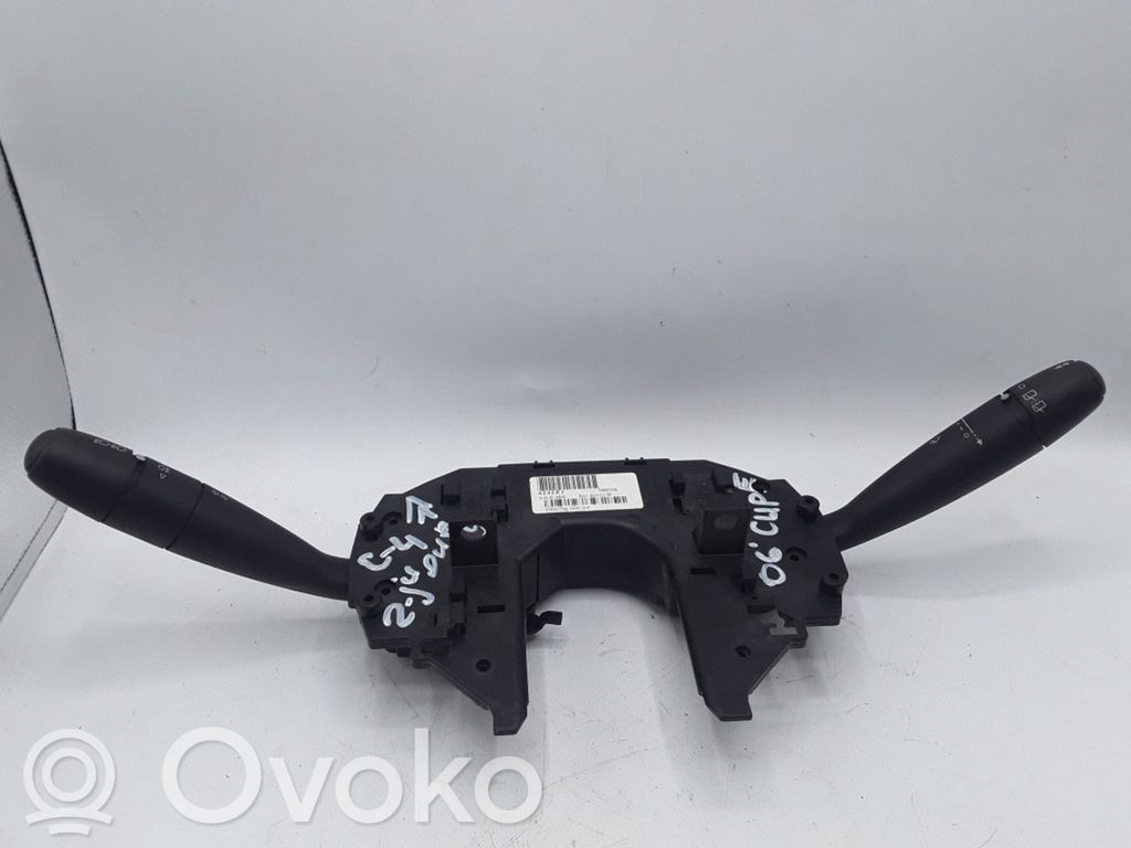 Citroen C4 I Wiper turn signal indicator stalk/switch 