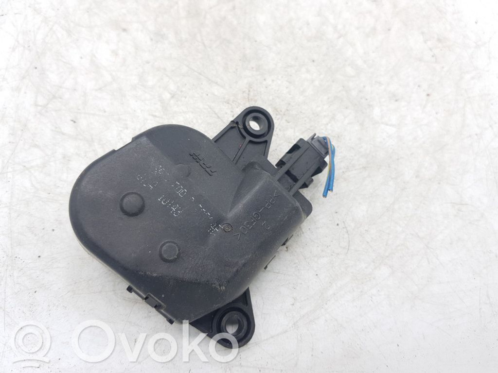 Toyota Corolla Verso AR10 Stellmotor Heizung Klima 