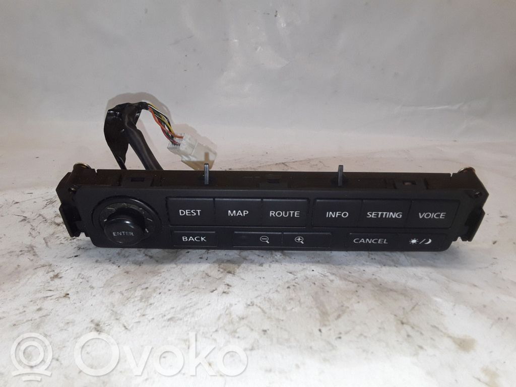 Nissan Murano Z50 GPS navigation control unit/module 